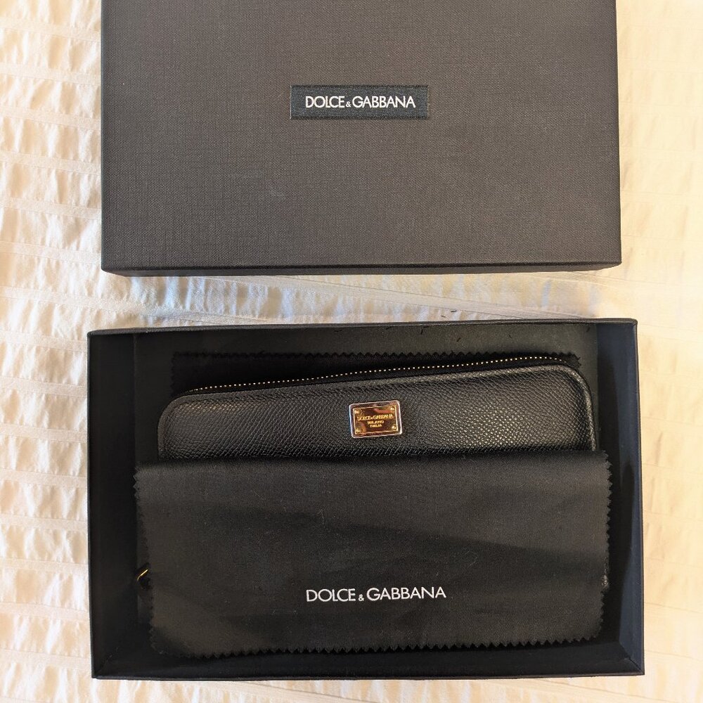 New Dolce & Gabbana Wallet!